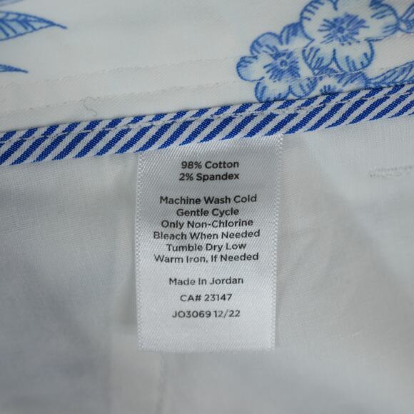 Talbots Pants Womens 2P Blue White Floral Cotton Relaxed Chino Cropped Preppy - Picture 7 of 12